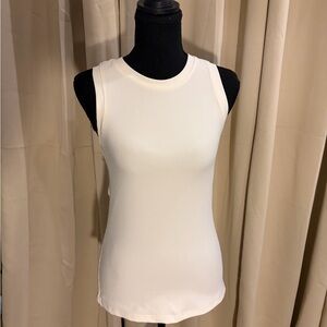 Chic Sleeveless Cream Tank Top